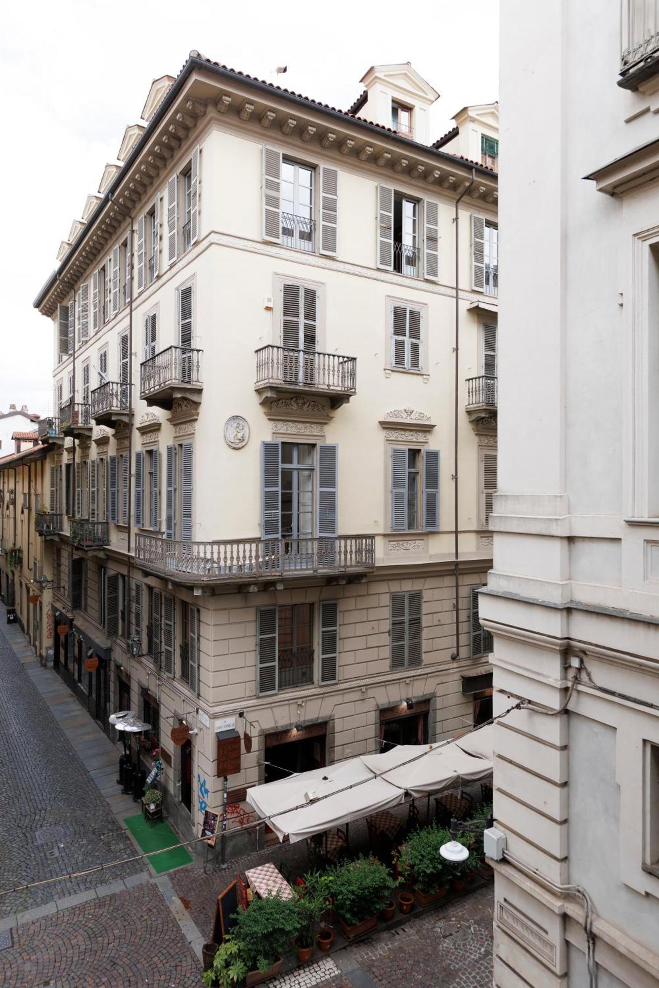 Palazzo Bellezia Luxury Suites & Spa Turin Exteriör bild
