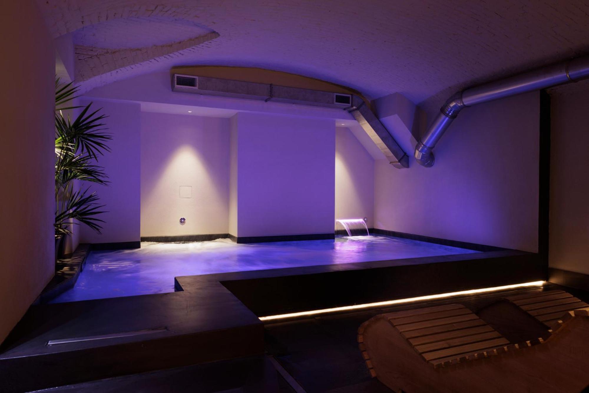 Palazzo Bellezia Luxury Suites & Spa Turin Exteriör bild