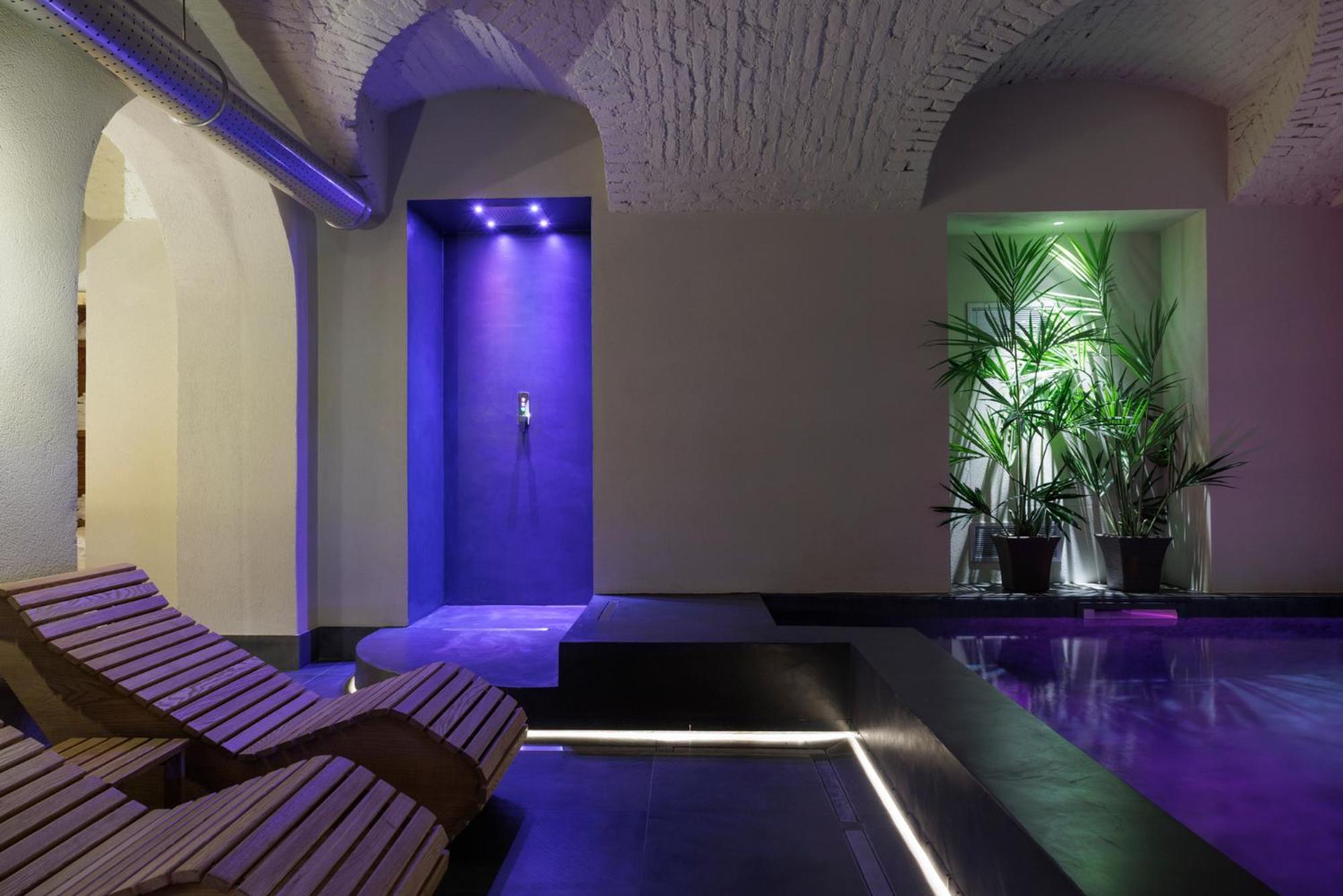 Palazzo Bellezia Luxury Suites & Spa Turin Exteriör bild